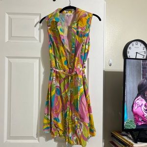 Bright retro dress 70s with pockets